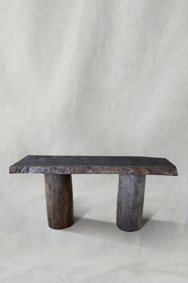 HANA CONSOLE TABLE